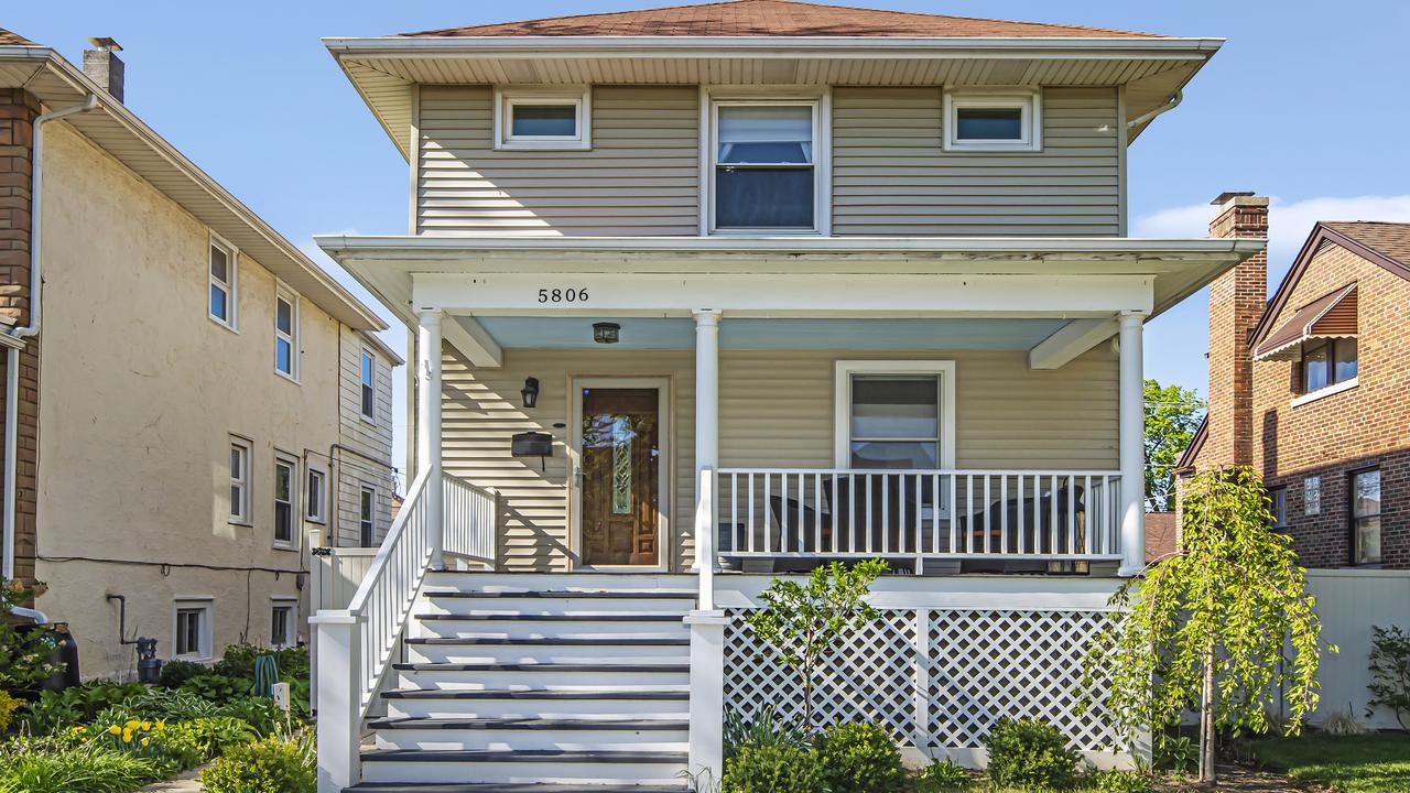 5806 W Berenice Ave., Chicago, IL 60634