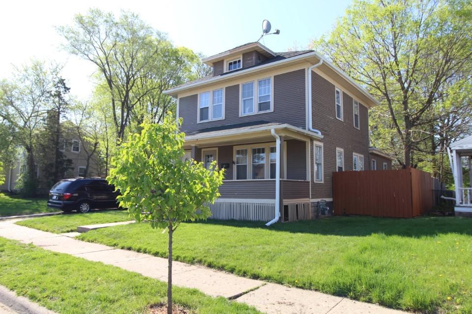 2614 Lawndale Ave., Rockford, IL 61101