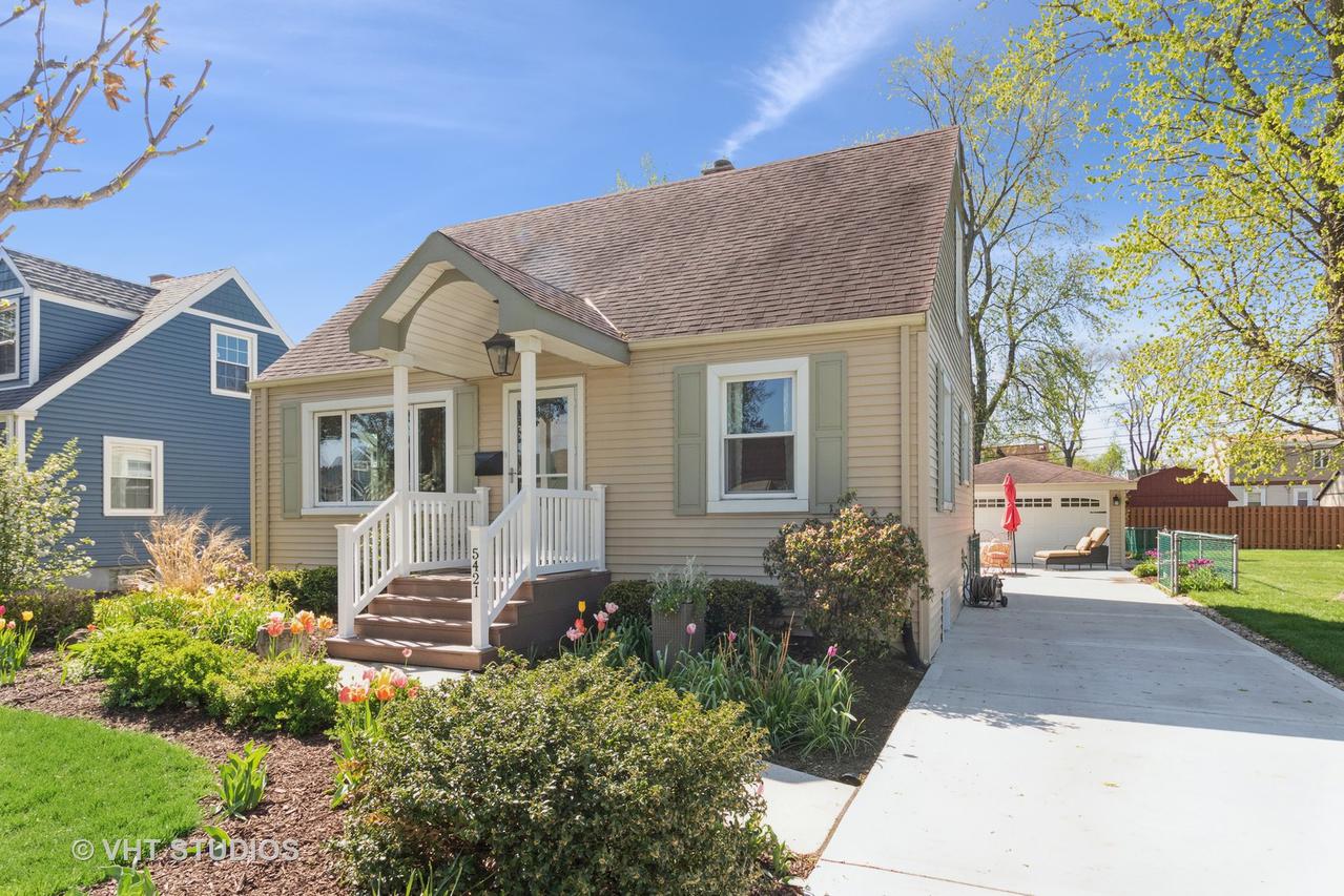 5421 Alexander Pl., Oak Lawn, IL 60453