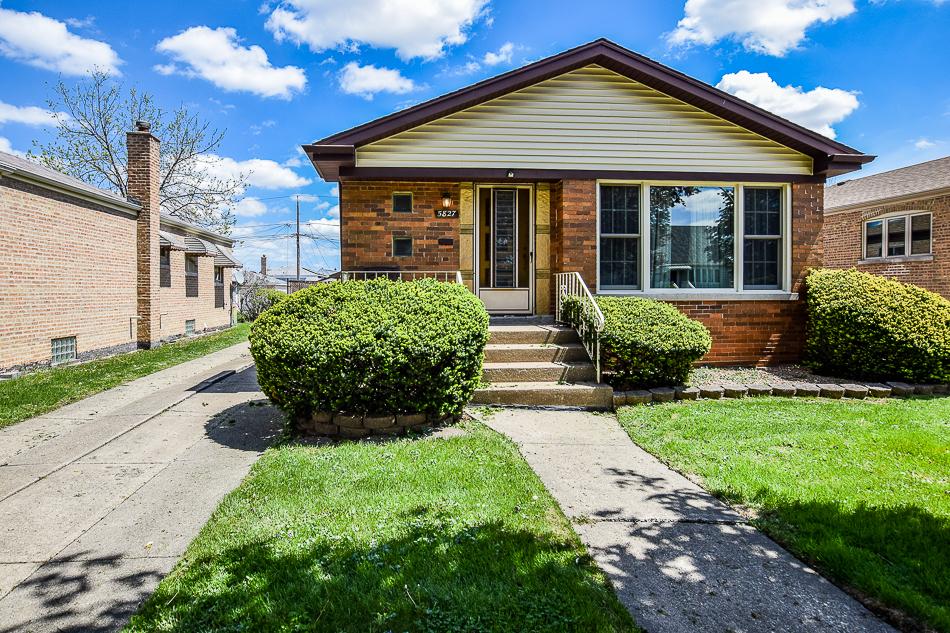 5827 S Monitor Ave., Chicago, IL 60638