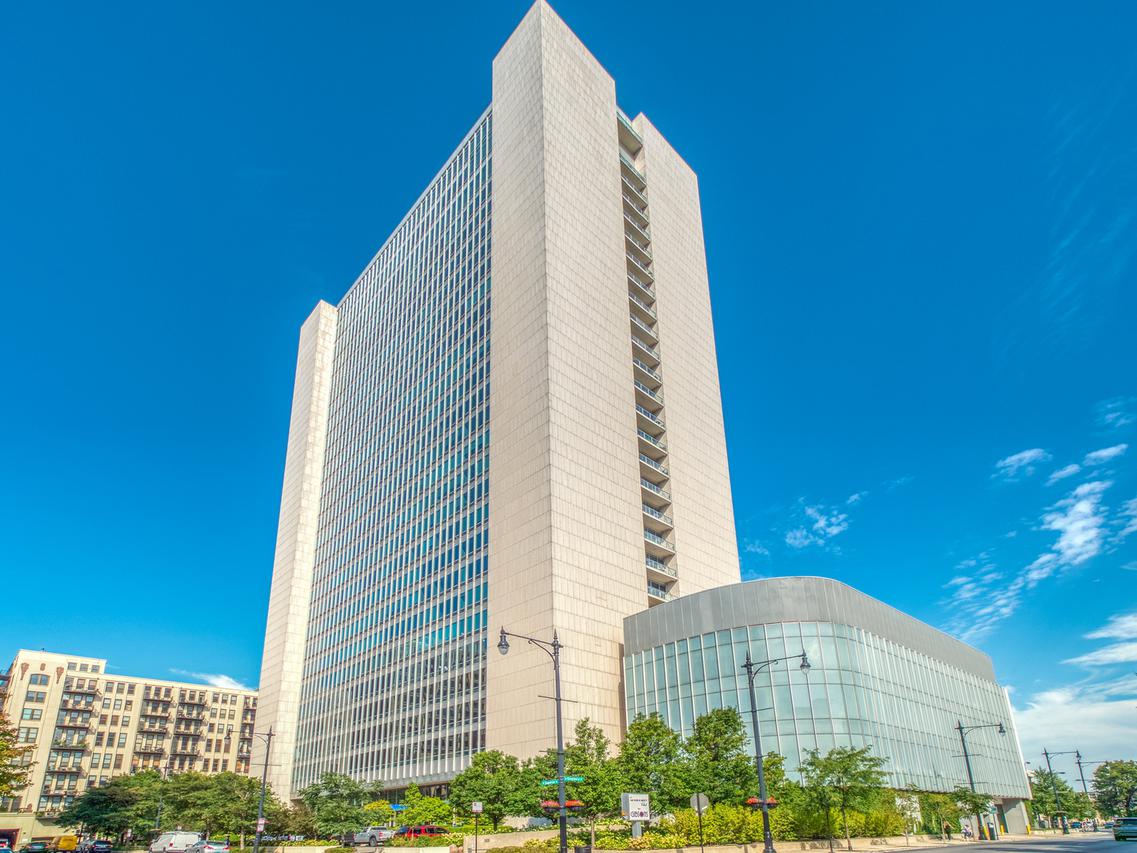 500 W Superior St. #2009, Chicago, IL 60654