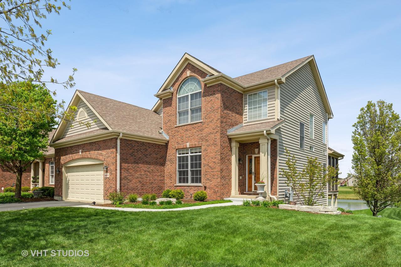 4400 Coyote Lakes Cir., Lake In The Hills, IL 60156