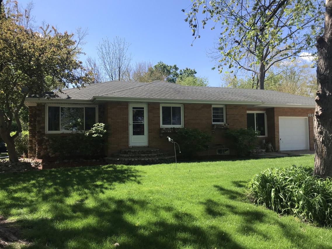 328 S Maple St., Piper City, IL 60959