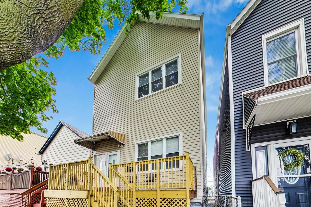 4609 S Wallace St., Chicago, IL 60609