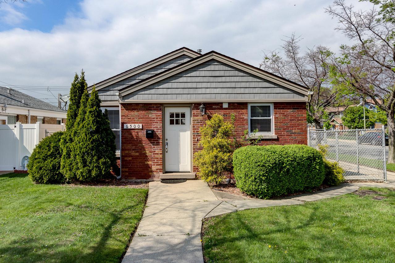 6500 W 61st St., Chicago, IL 60638