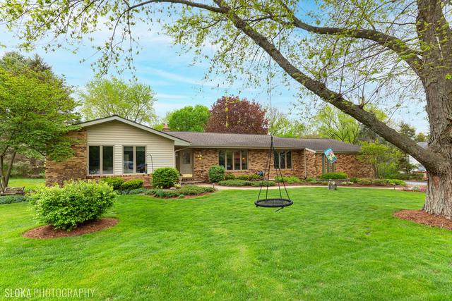 5914 Hamilton Dr., Crystal Lake, IL 60014