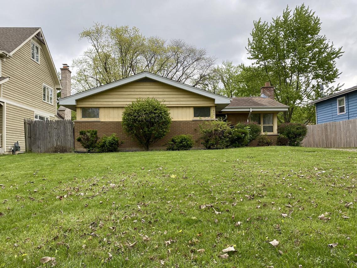 833 S Jackson St., Hinsdale, IL 60521