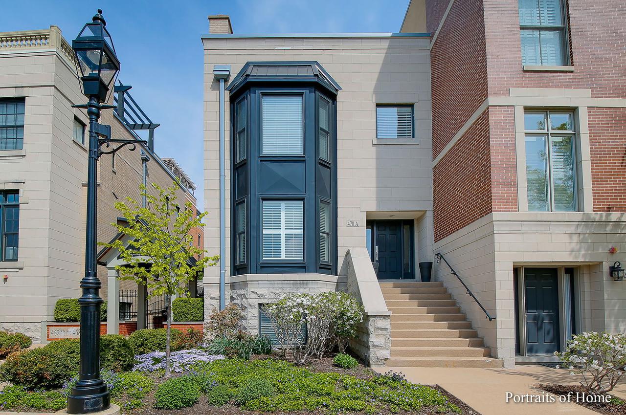 470A Pennsylvania Ave. #A-4, Glen Ellyn, IL 60137