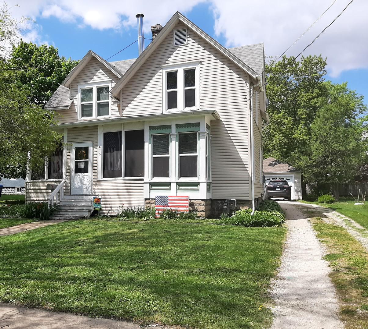 615 N 12th St., Dekalb, IL 60115