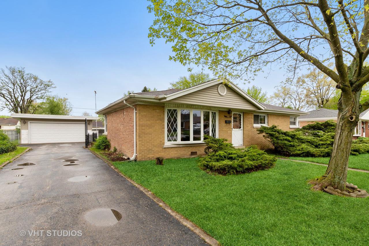 7013 W 115th Pl., Worth, IL 60482