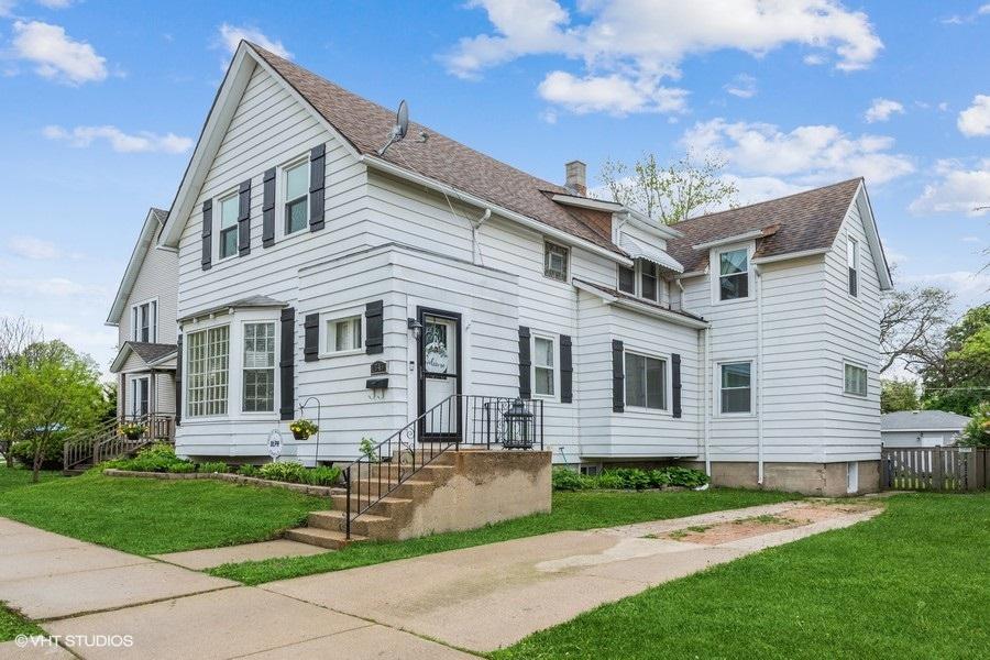 1345 Oakwood Ave., Des Plaines, IL 60016