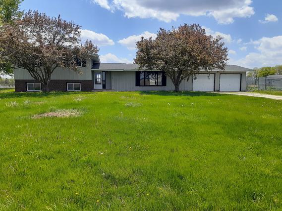 2884 N. 4450th Rd., Sandwich, IL 60548