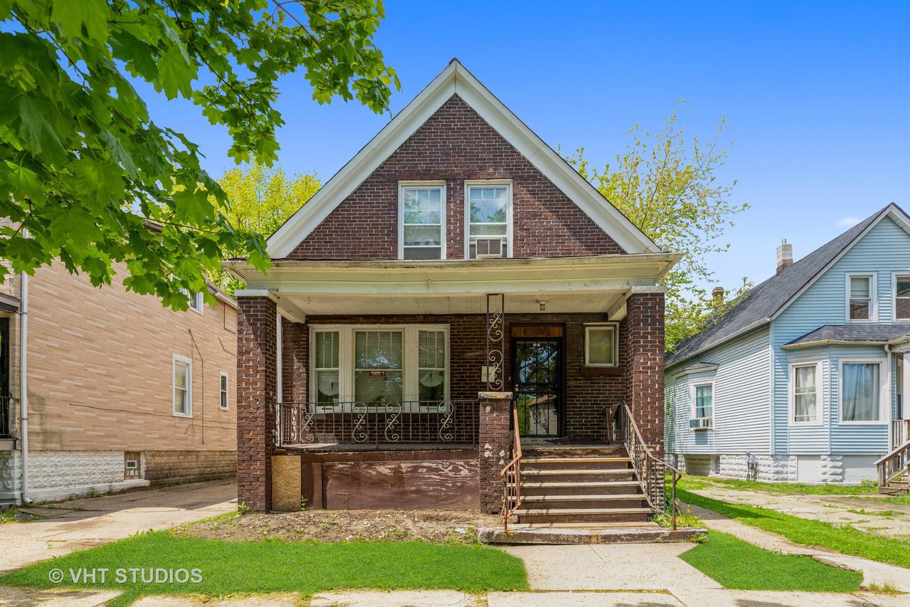 11732 S Yale Ave., Chicago, IL 60628