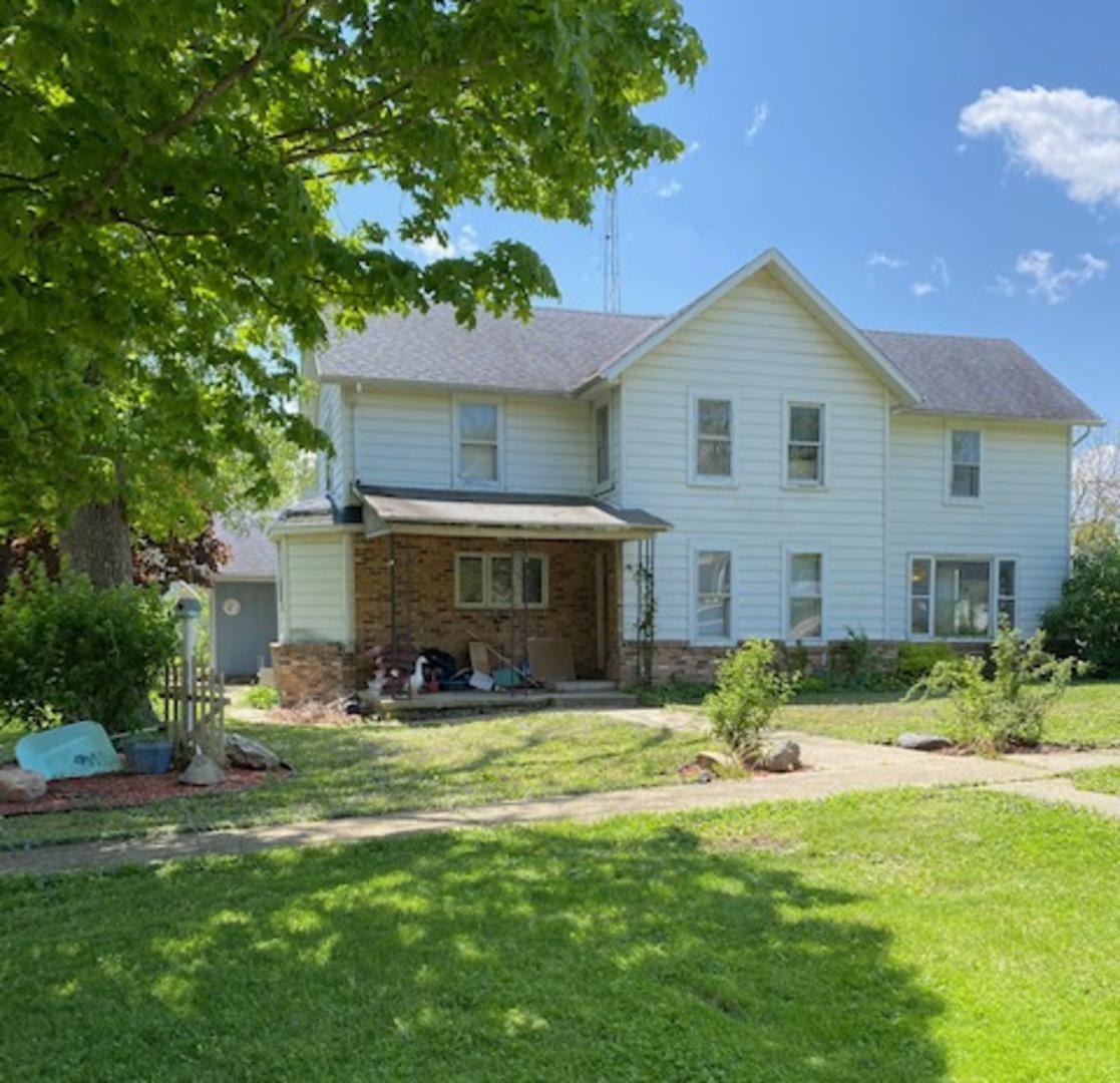 406 Main St., Kempton, IL 60946