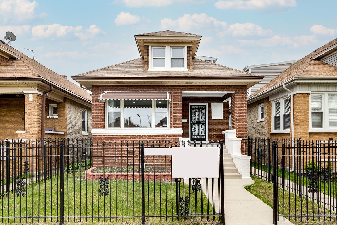 1522 N Menard Ave., Chicago, IL 60651