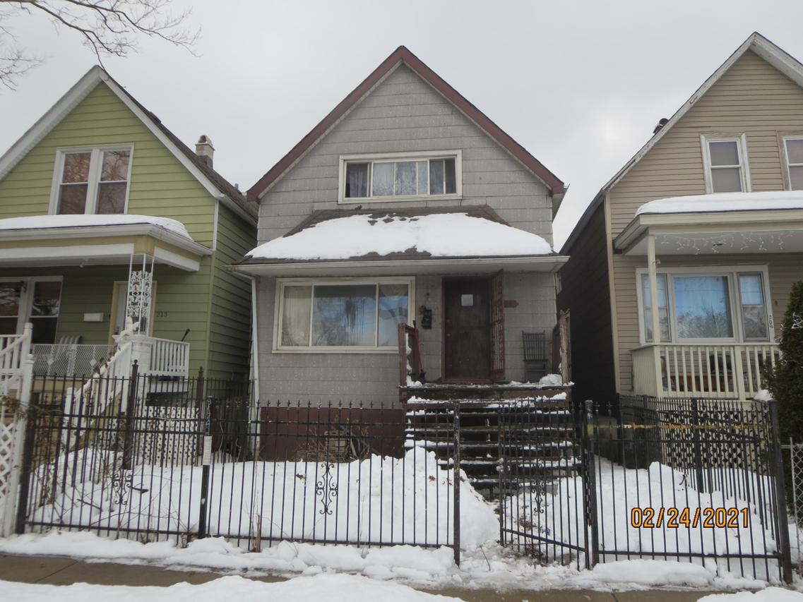 211 E 116th St., Chicago, IL 60628
