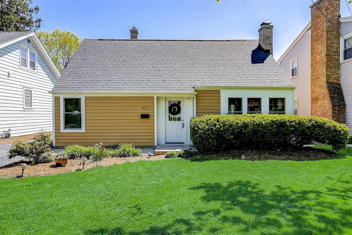 617 Western Ave., Glen Ellyn, IL 60137
