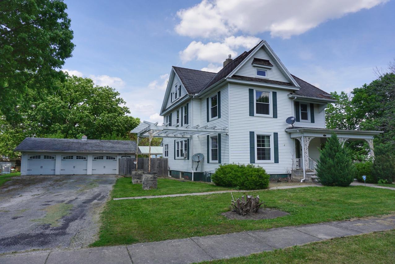 207 Green St., Allerton, IL 61810