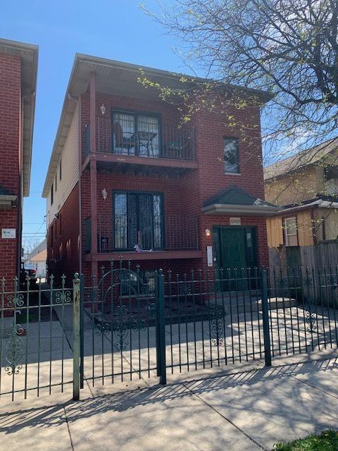 13421 S Brandon Ave., Chicago, IL 60633