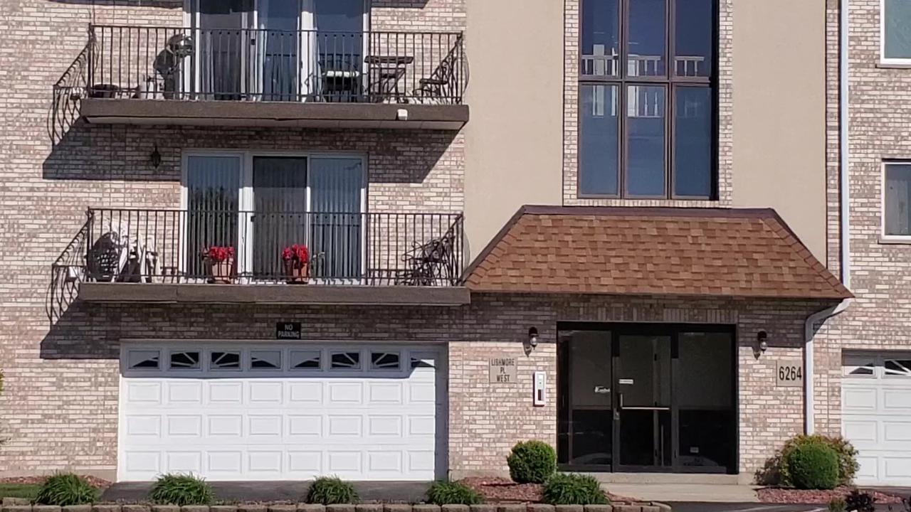 6264 S Gullikson Rd. #2B, Chicago, IL 60638