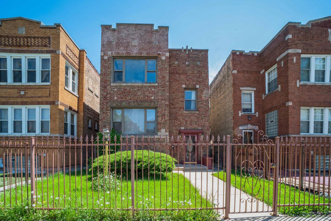 7843 S Paulina St., Chicago, IL 60620