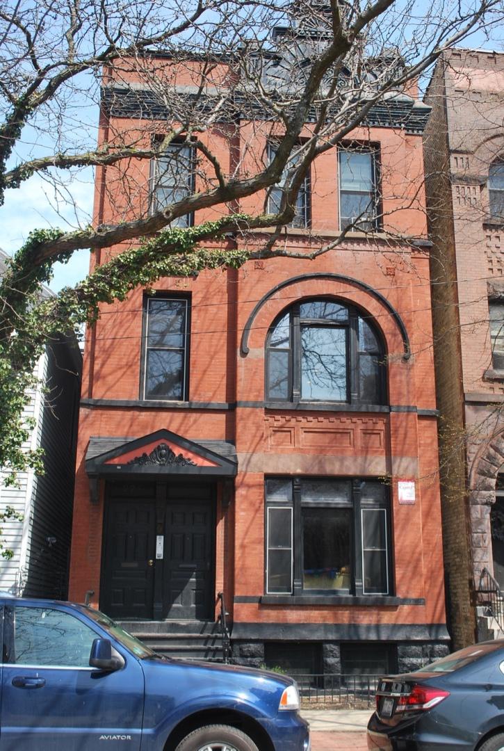 224 W Saint Paul Ave. #2, Chicago, IL 60614