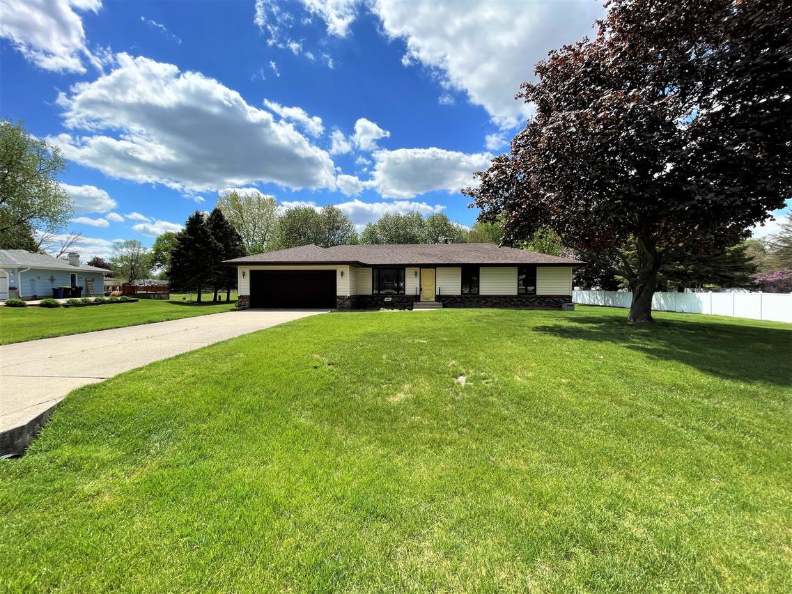 4641 Hans Ln., Machesney Park, IL 61115