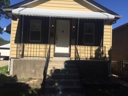 10725 S Whipple St., Chicago, IL 60655