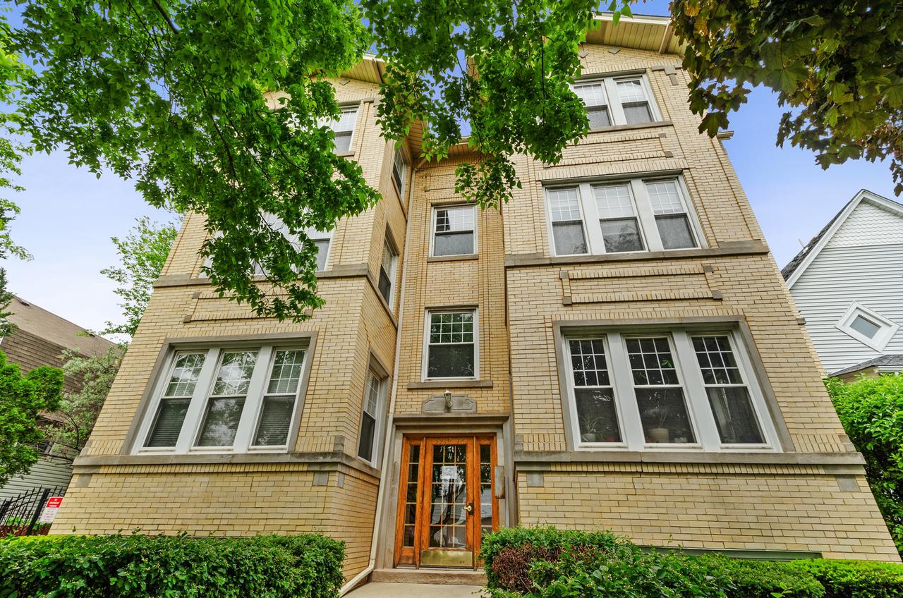 3912 W Byron St. #1, Chicago, IL 60618