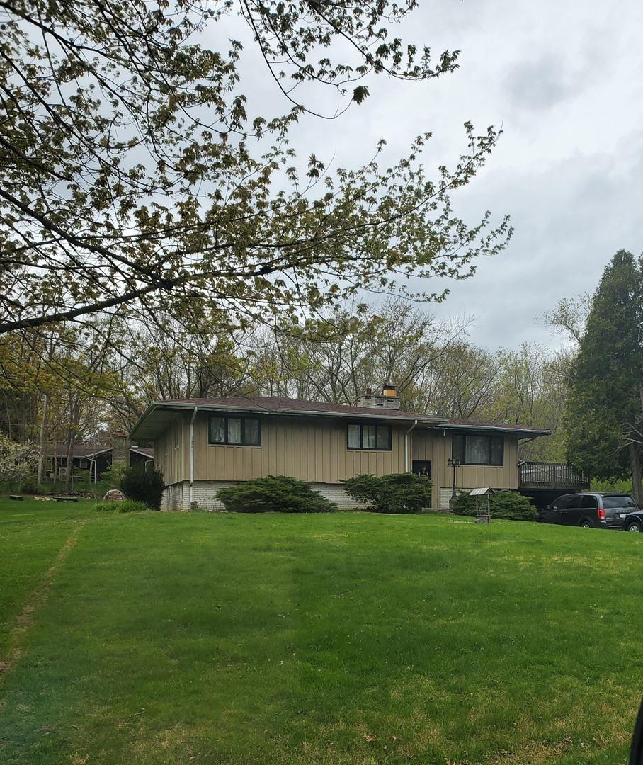 2905 Garden Ln., Crystal Lake, IL 60014