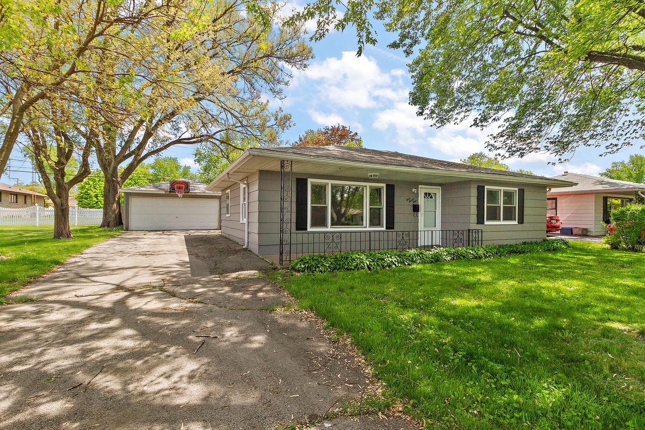 374 N Levasseur Ave., Bourbonnais, IL 60914