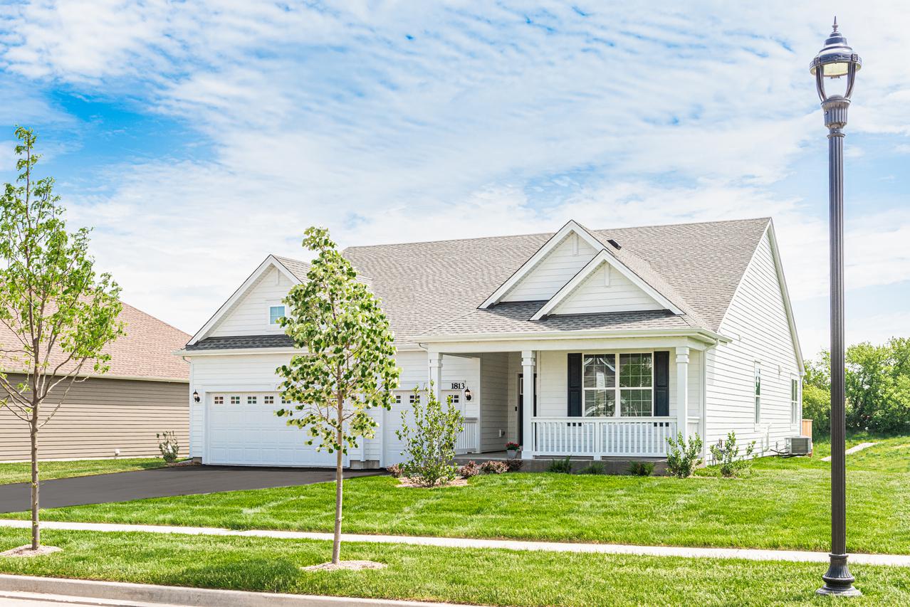 1813 Chandolin Ct., Elgin, IL 60124