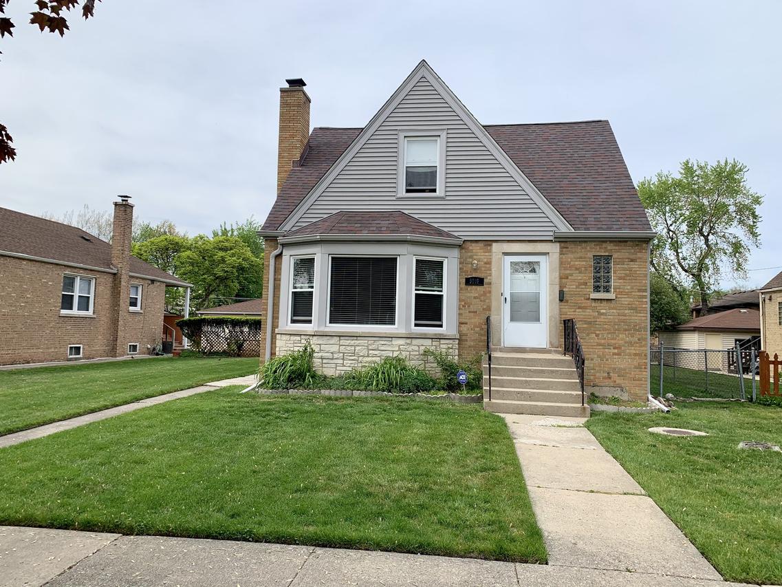 5016 Jarlath Ave., Skokie, IL 60077