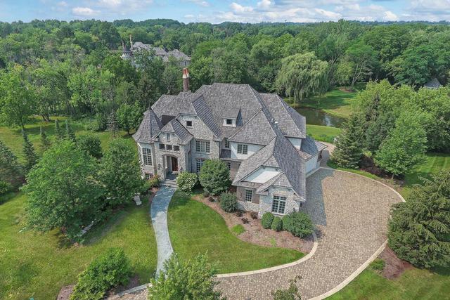 34 Abbey Woods Dr., Barrington, IL 60010