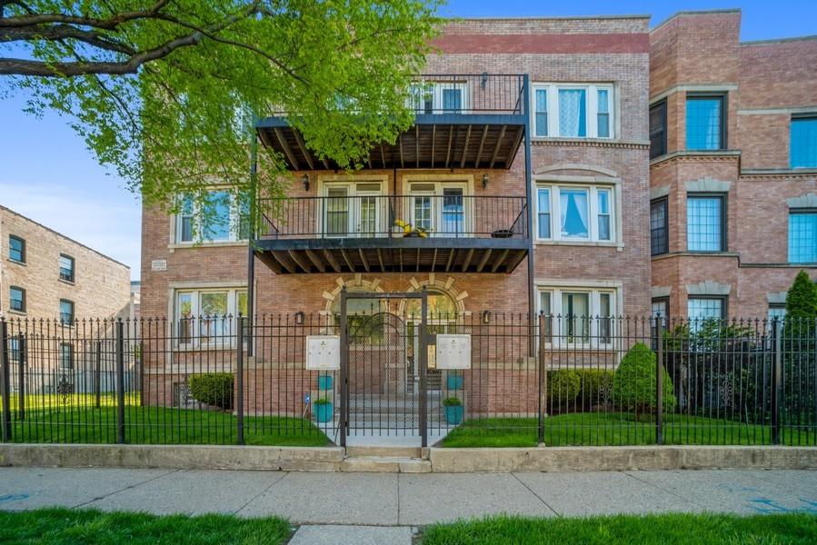 4627 S Calumet Ave. #6, Chicago, IL 60653