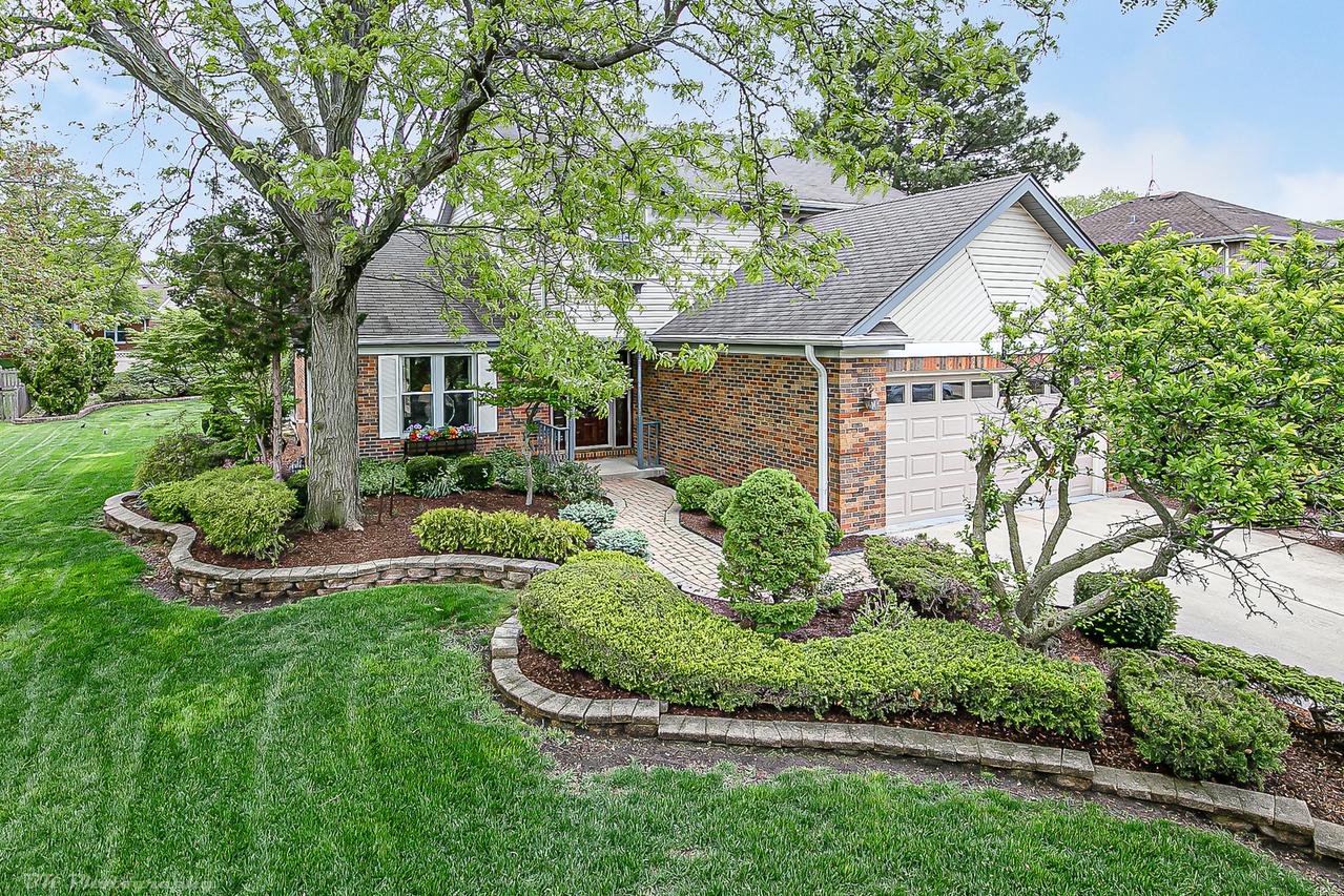 9130 Brookside Ct., Orland Park, IL 60462