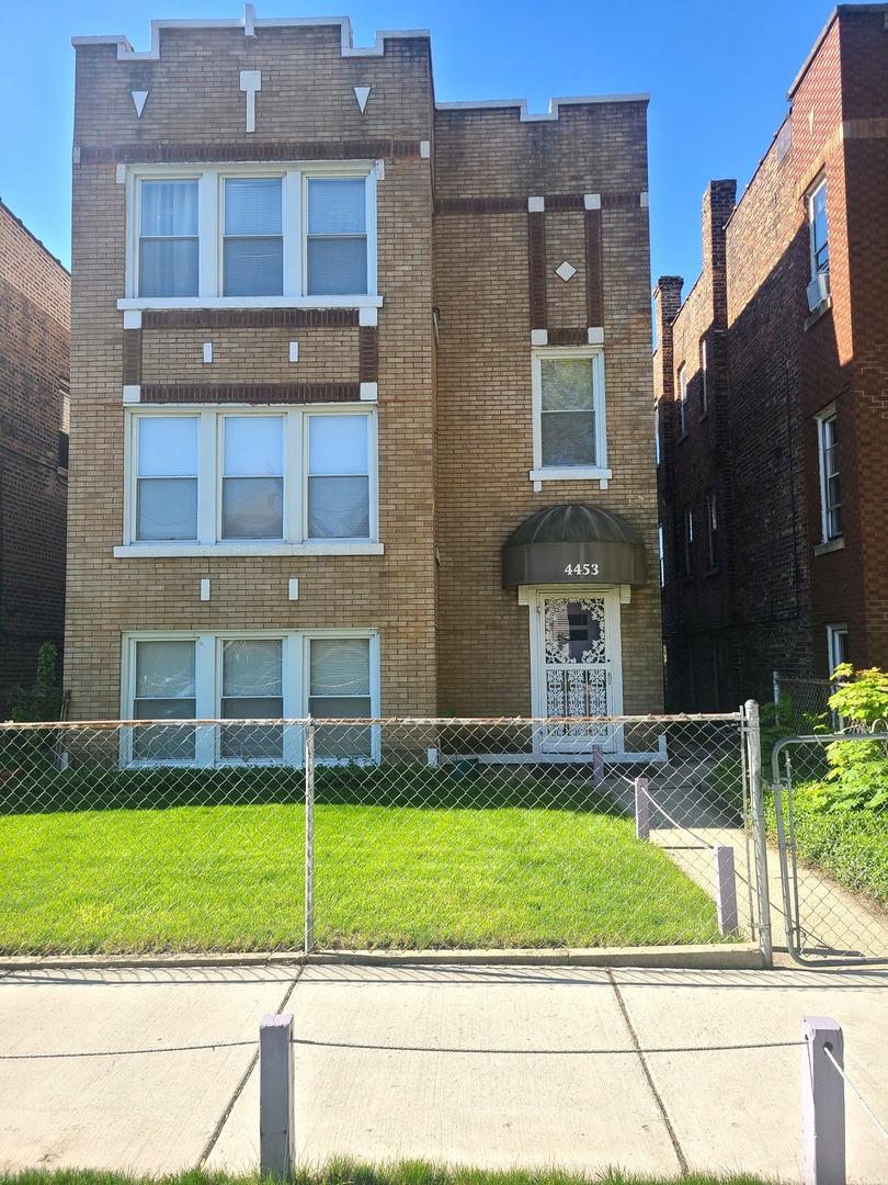 4451-53 W Thomas St., Chicago, IL 60651