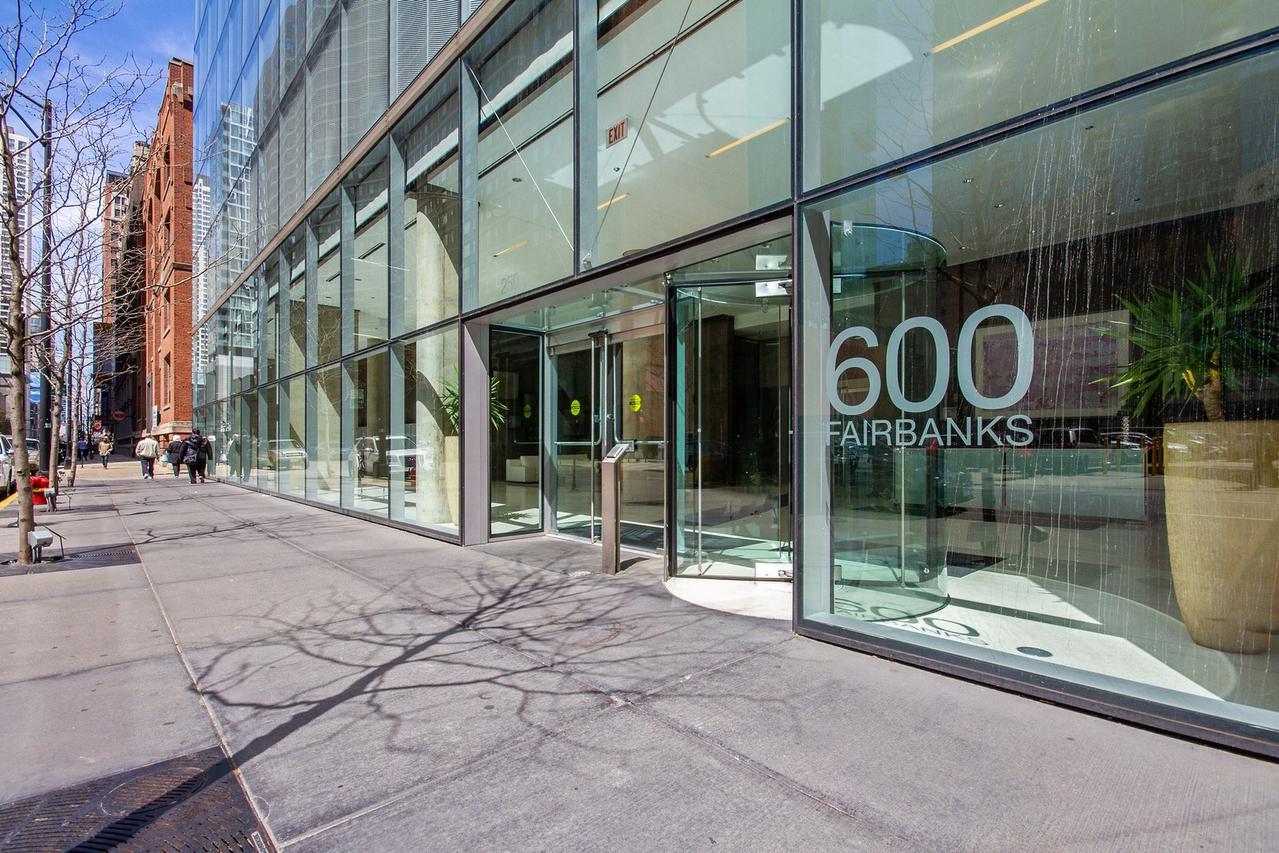 600 N Fairbanks Ct. #3108, Chicago, IL 60611