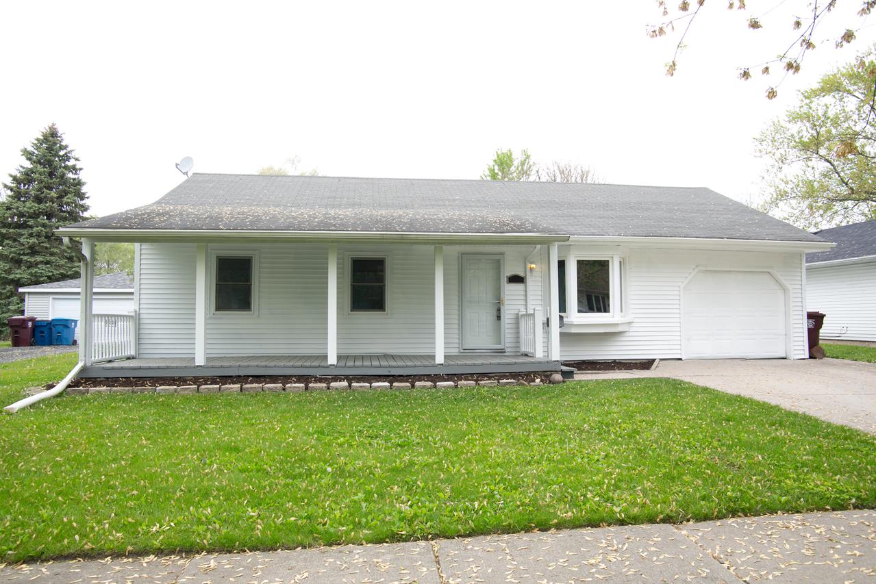 2855 224th St., Sauk Village, IL 60411