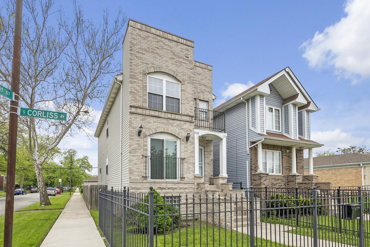 10456 S Corliss Ave., Chicago, IL 60628