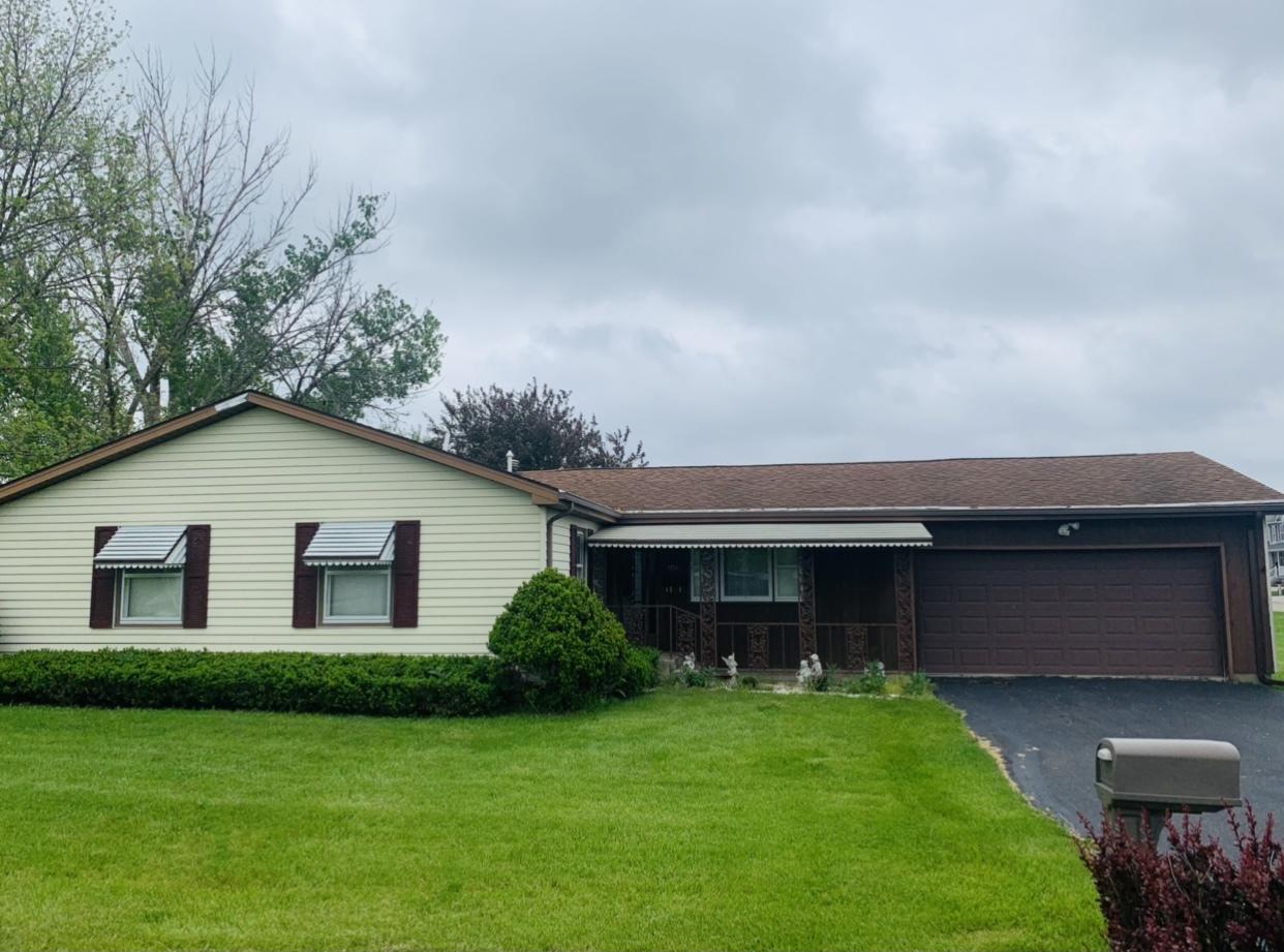 1015 S Vermillion St., Paxton, IL 60957