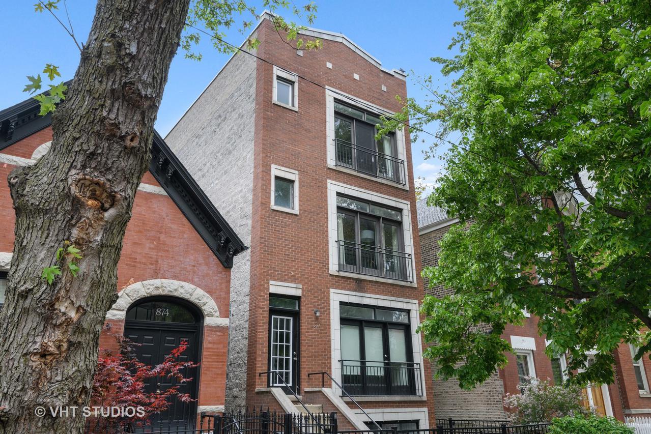 876 N Hermitage Ave. #3, Chicago, IL 60622