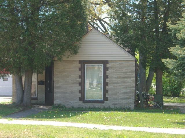 2121 33rd St., Zion, IL 60099
