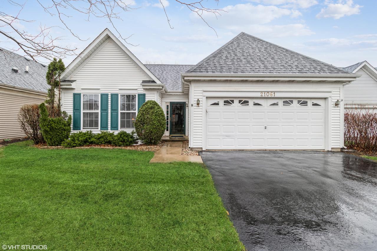 21061 W Walnut Dr., Plainfield, IL 60544