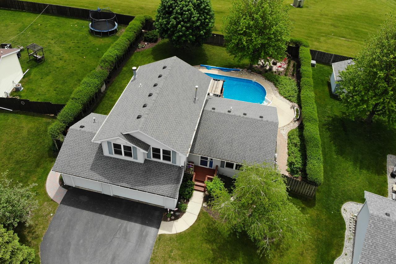 5231 Summer Hawk Rd., Machesney Park, IL 61115