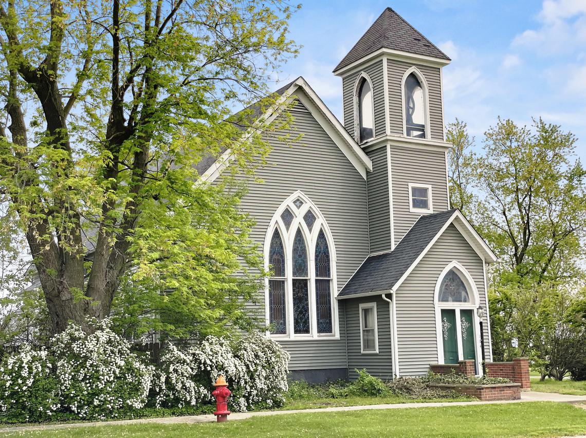 104 S Central St., Danforth, IL 60930