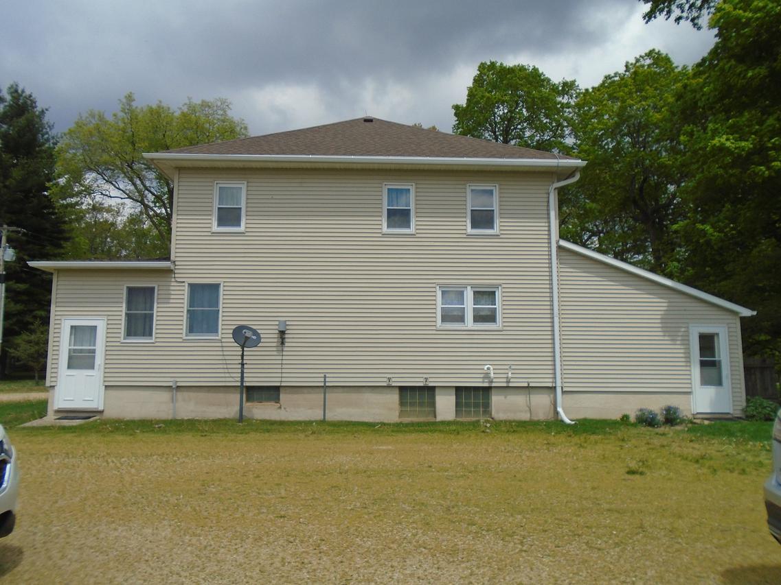 31490 2930 N. Ave., Lamoille, IL 61330