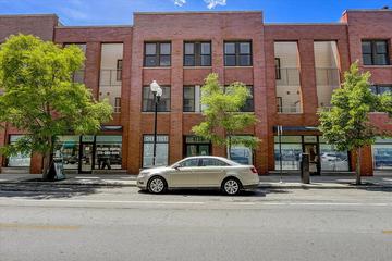 4114 N Lincoln Ave. #303, Chicago, IL 60618