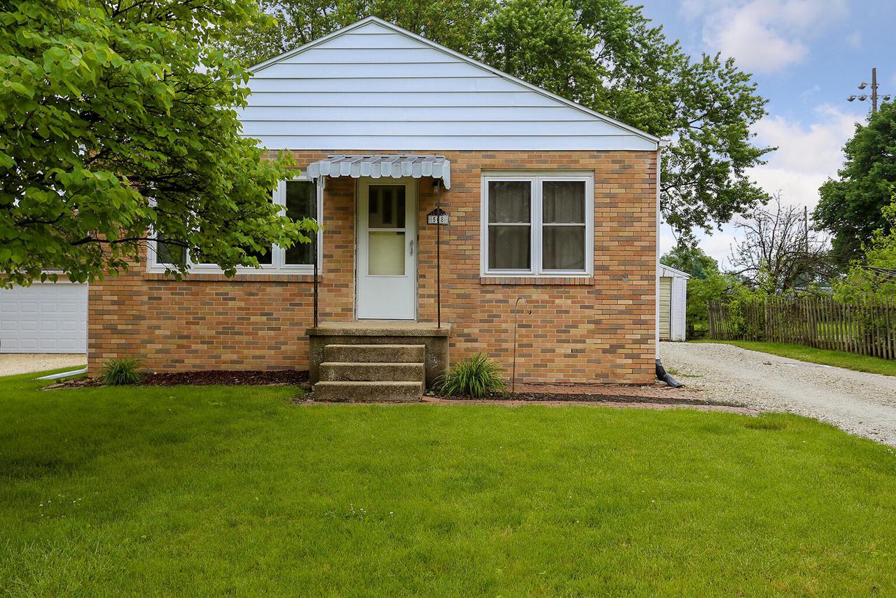 508 S 5th St., Fisher, IL 61843