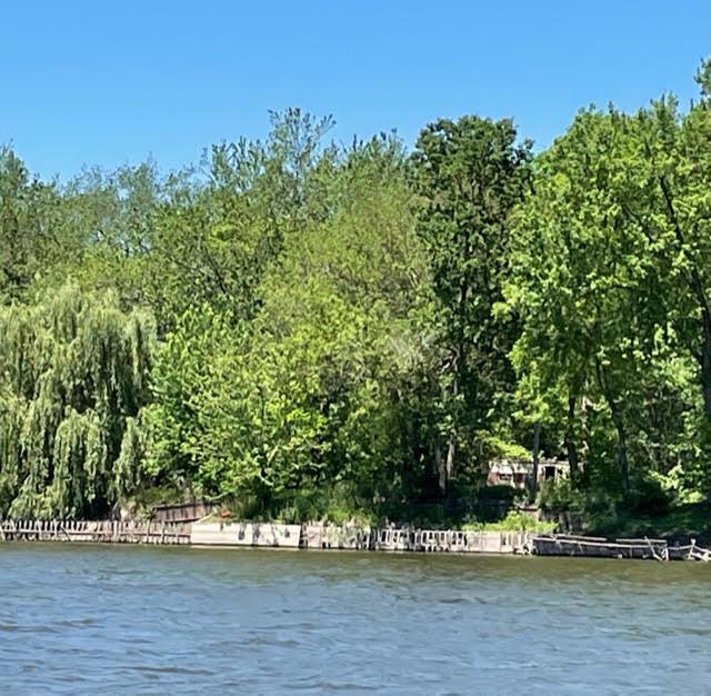 7084 N River Rd., Byron, IL 61010
